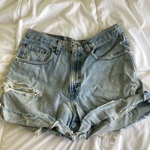 Vintage high waisted distressed shorts